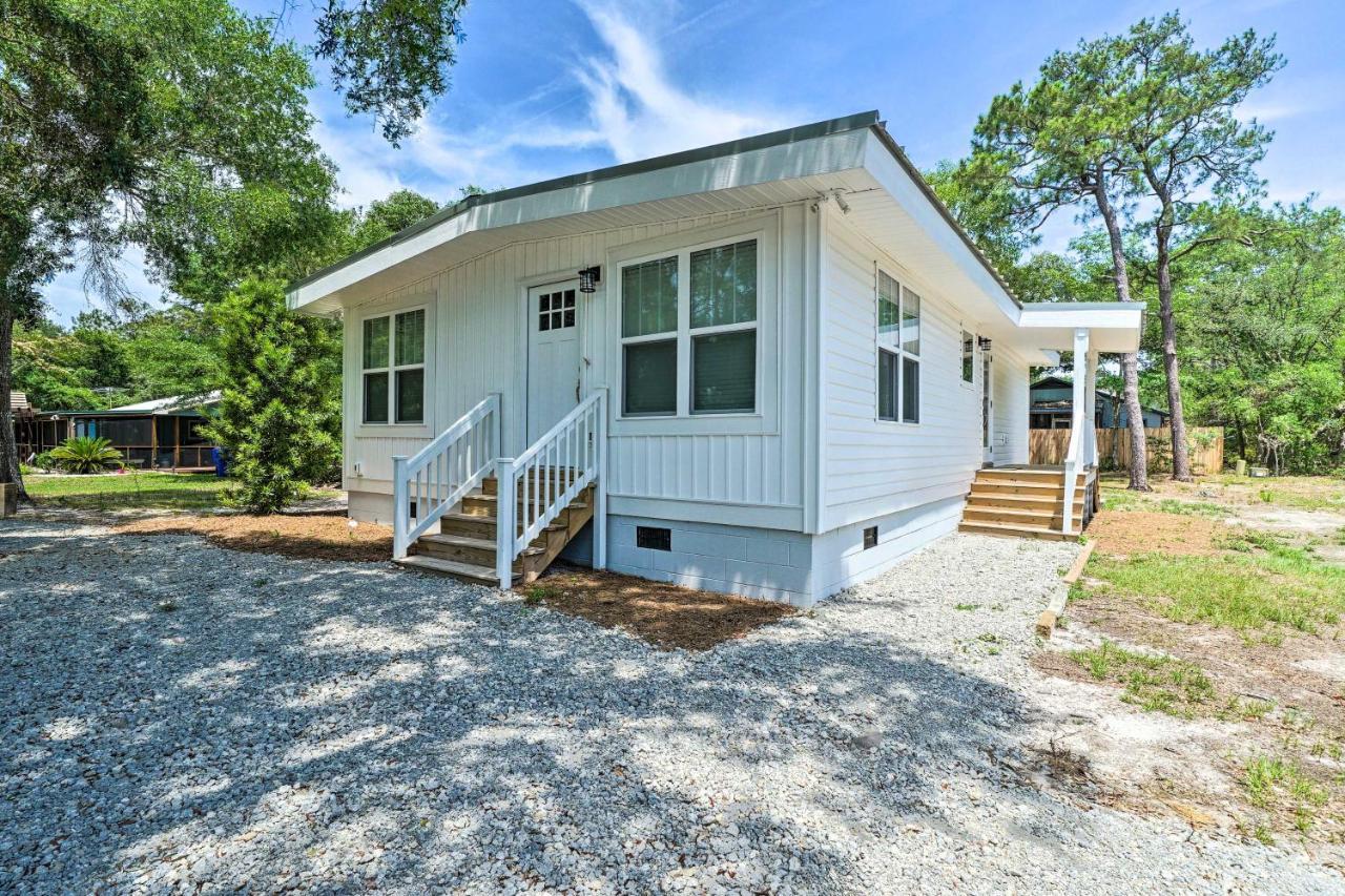Modern Oak Island Escape 1 Mile To Long Beach! Exterior foto