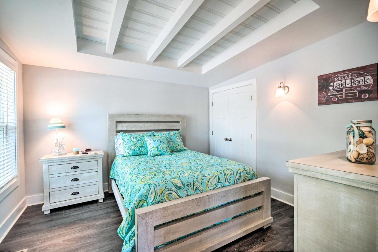 Modern Oak Island Escape 1 Mile To Long Beach! Exterior foto