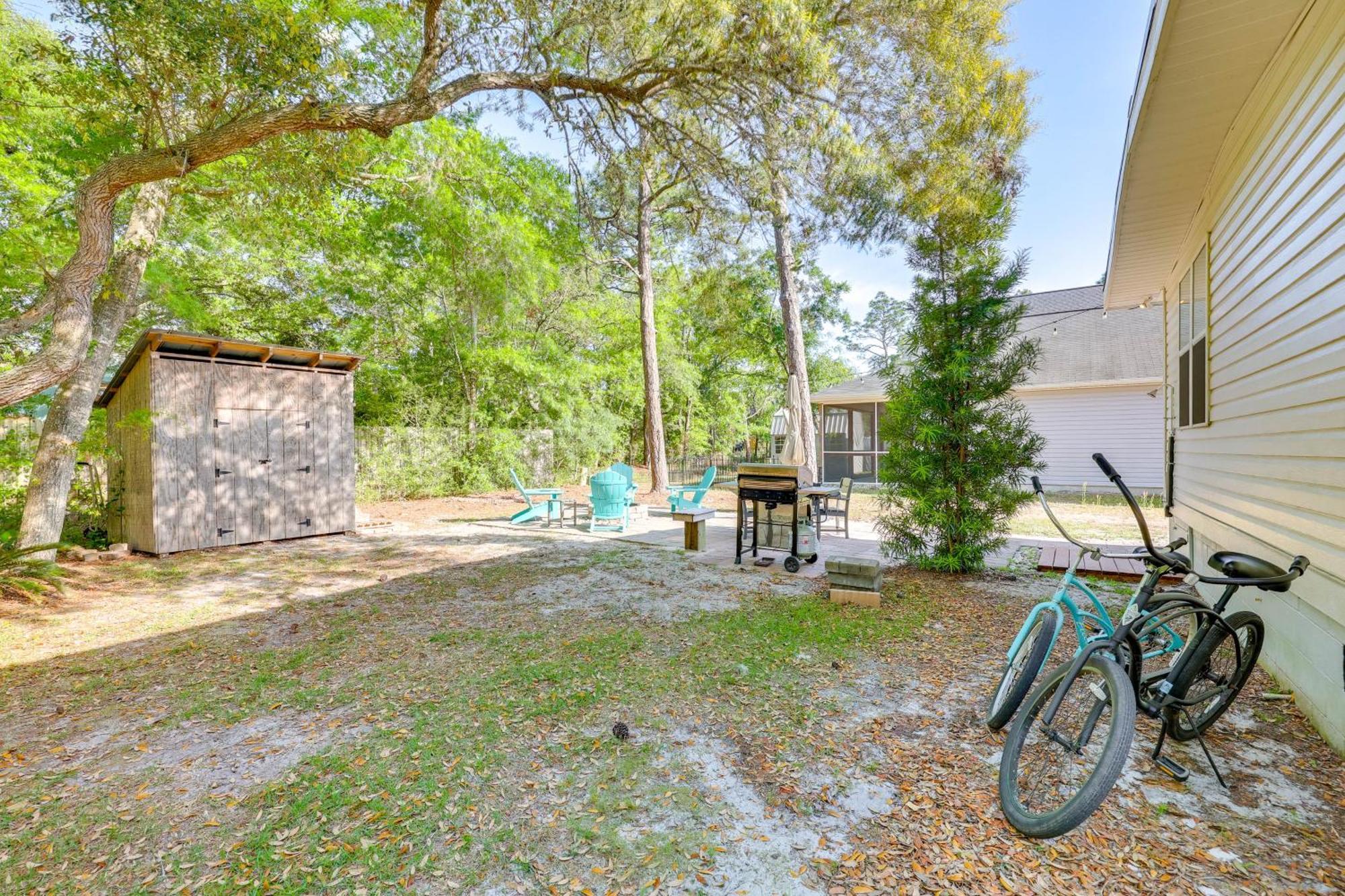 Modern Oak Island Escape 1 Mile To Long Beach! Exterior foto